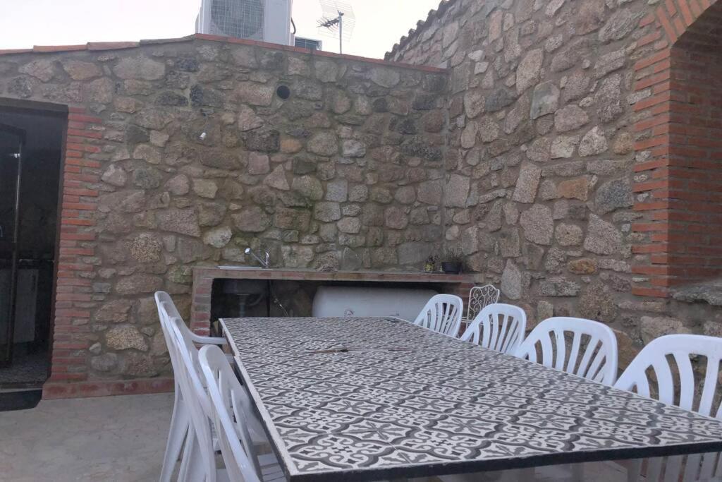 Plasenzuela Casa - Apartamento Rural La Tahona Del Abuelo מראה חיצוני תמונה