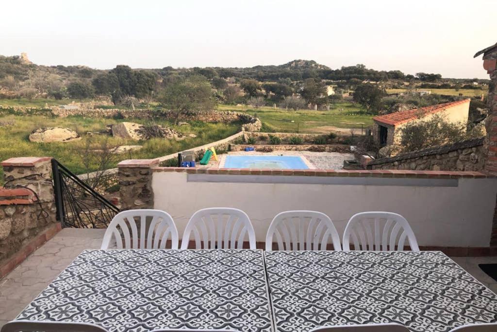 Plasenzuela Casa - Apartamento Rural La Tahona Del Abuelo מראה חיצוני תמונה